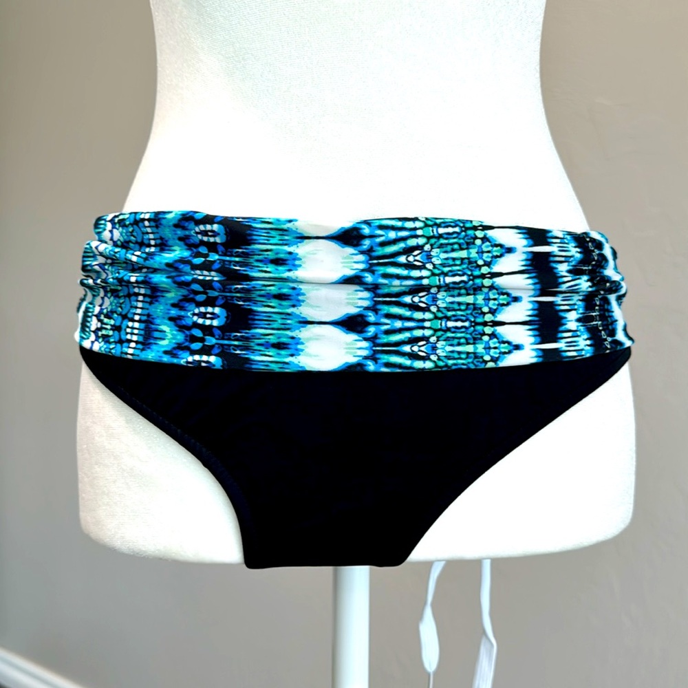 Venus bikini bottoms